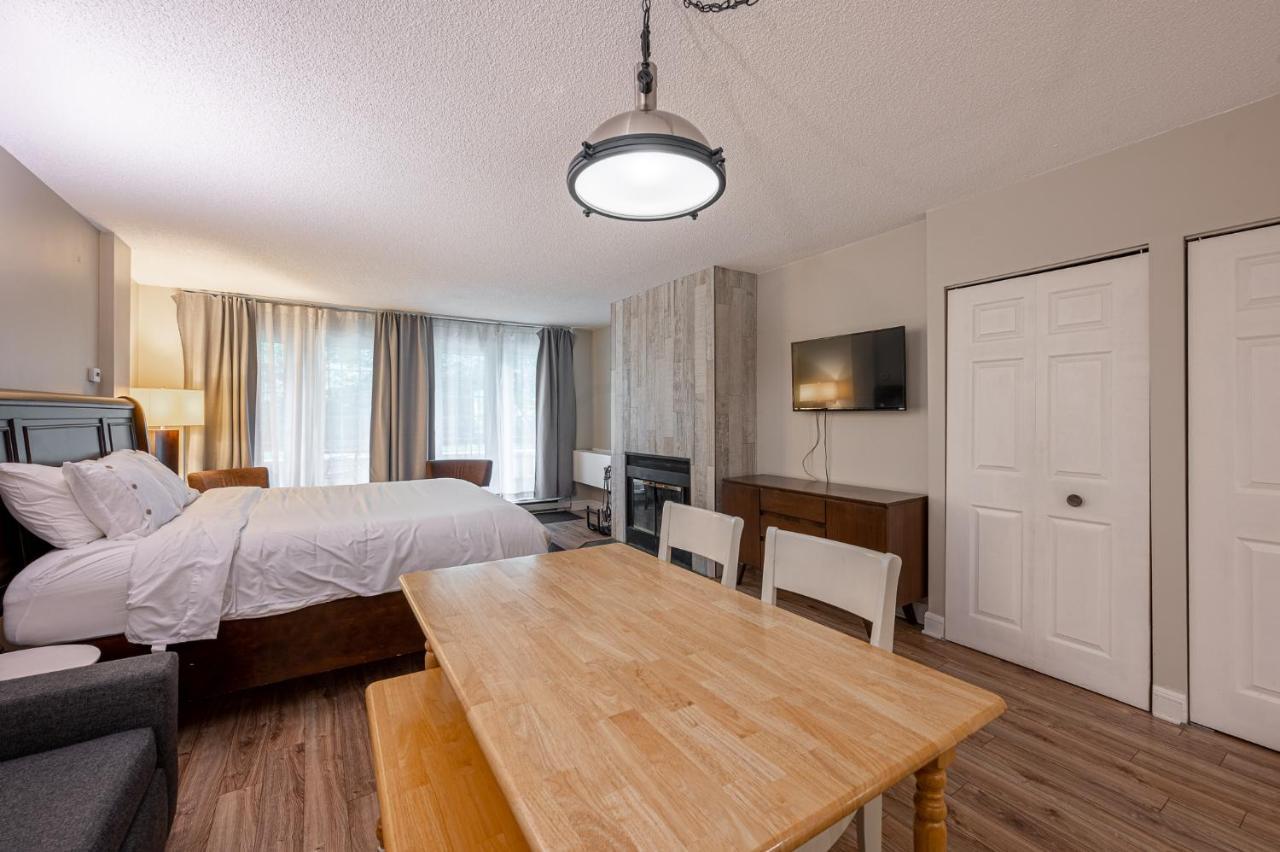 Le Domaine Chambre D'Hotel A Saint-Sauveur-des-Monts Zewnętrze zdjęcie