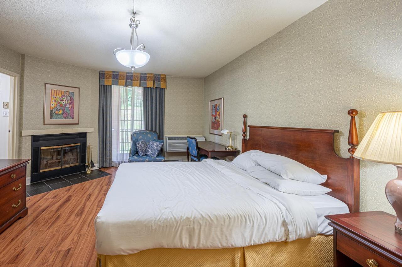 Le Domaine Chambre D'Hotel A Saint-Sauveur-des-Monts Zewnętrze zdjęcie